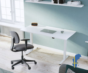vitt höj och sänkbart skrivbord 120-60cm på kontor